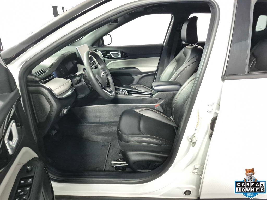 Used 2024 Jeep Compass Limited AWD/4WD image 9