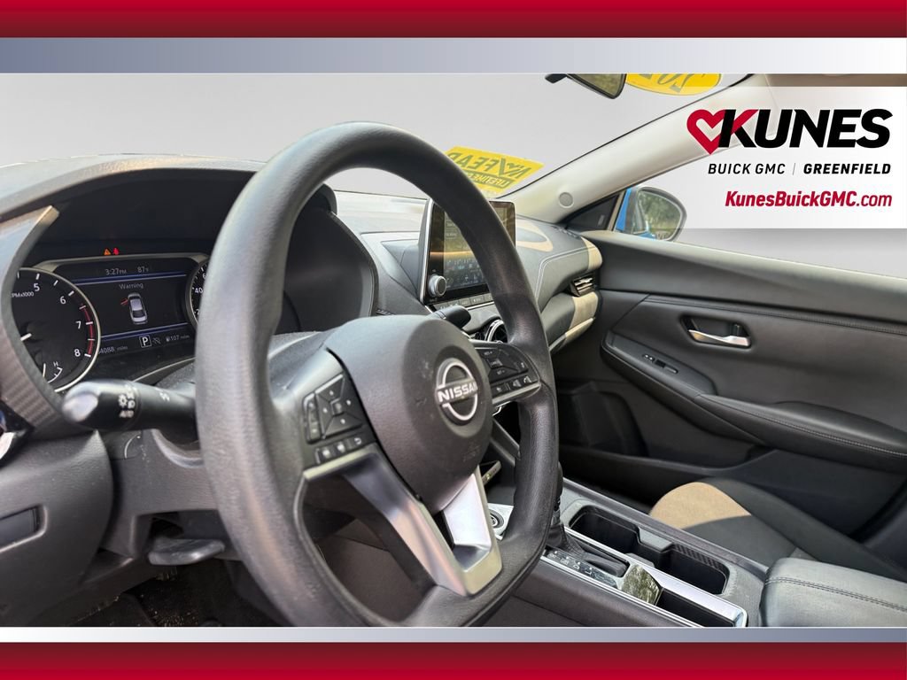 Used 2024 Nissan Sentra SV FWD image 17