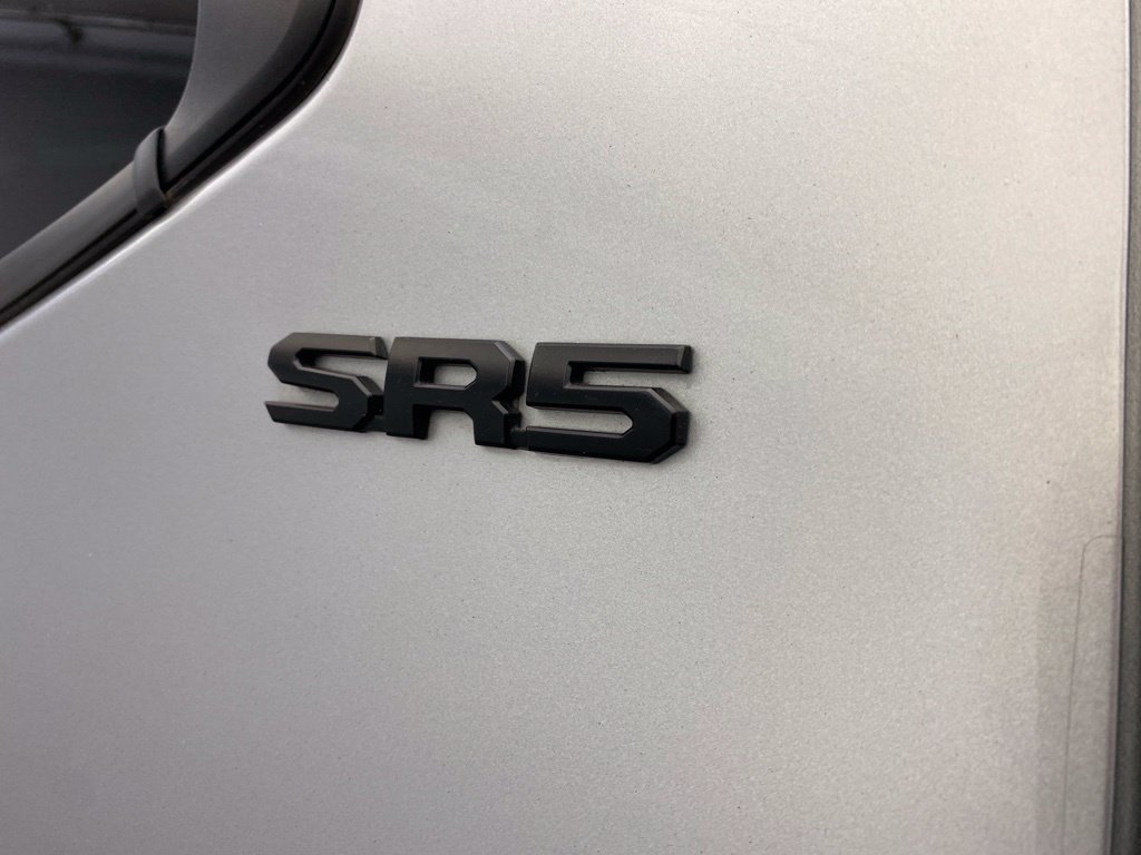 Used 2023 Toyota Tundra SR5 w/ SR5 Convenience Package AWD/4WD image 12