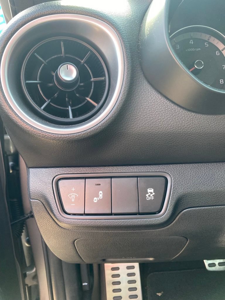 Used 2026 Nissan Rogue SV w/ Rock Creek Premium Package AWD/4WD image 11