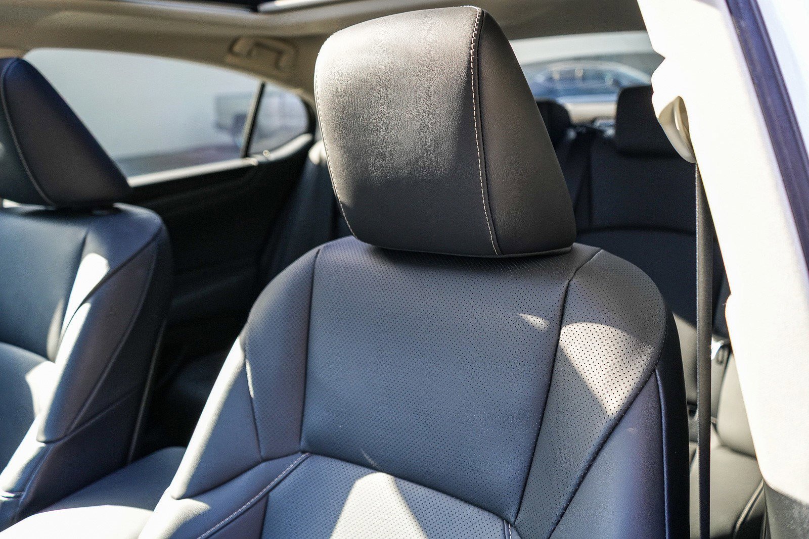 Used 2025 Lexus ES 350 w/ Premium Package FWD image 24