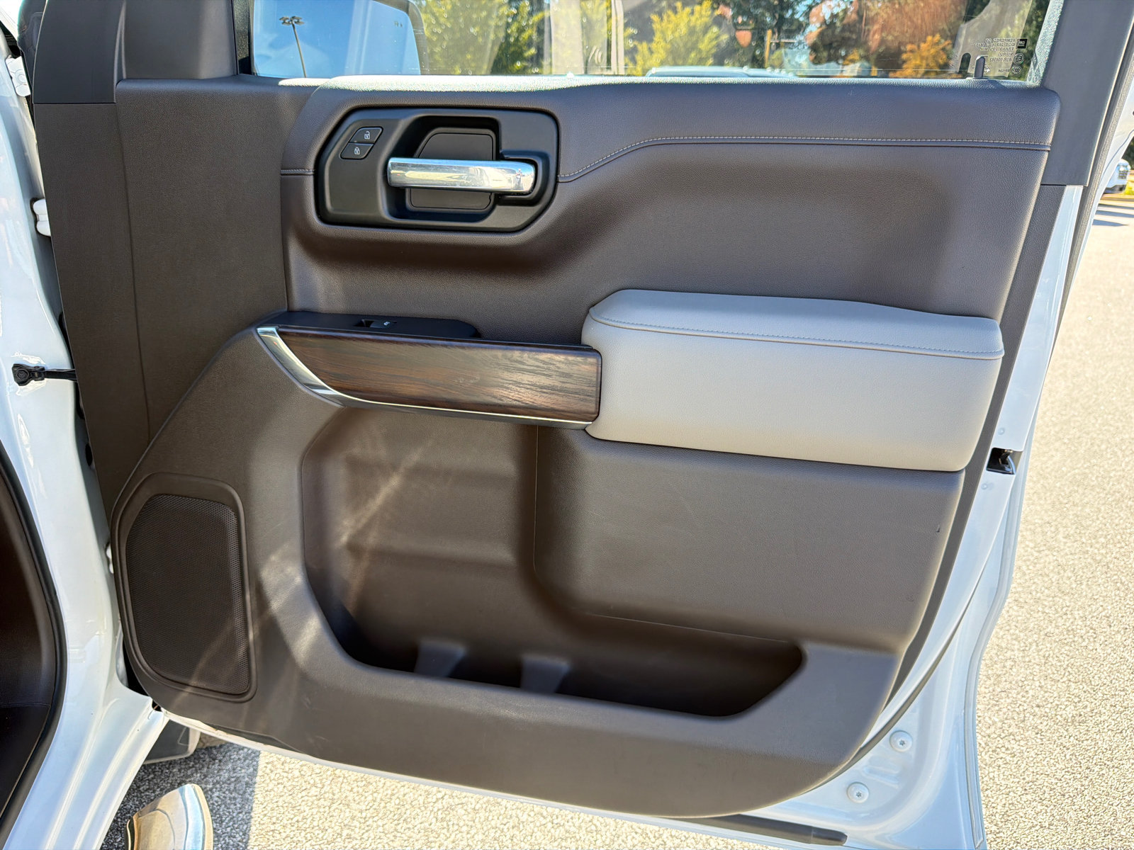 Used 2019 GMC Sierra 1500 SLT w/ SLT Premium Package RWD image 14