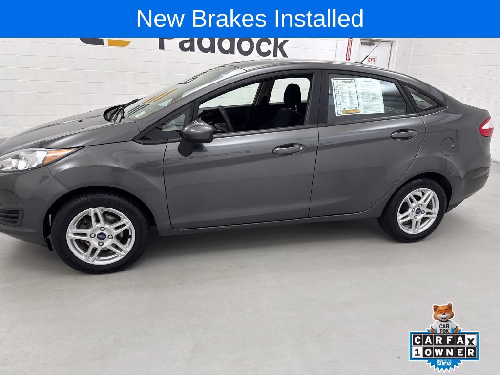 Used 2018 Ford Fiesta SE FWD image 2