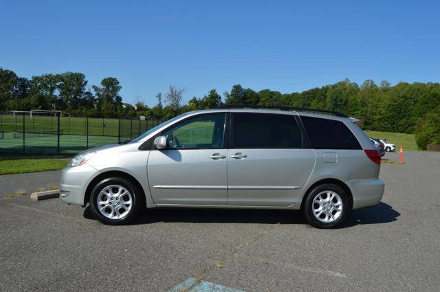 Used 2004 Toyota Sienna XLE Limited w/ Limited Pkg 5 FWD image 63