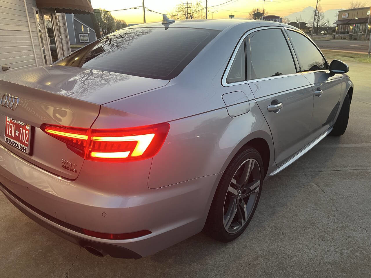 Used 2018 Audi A4 2.0T Premium Plus image 10