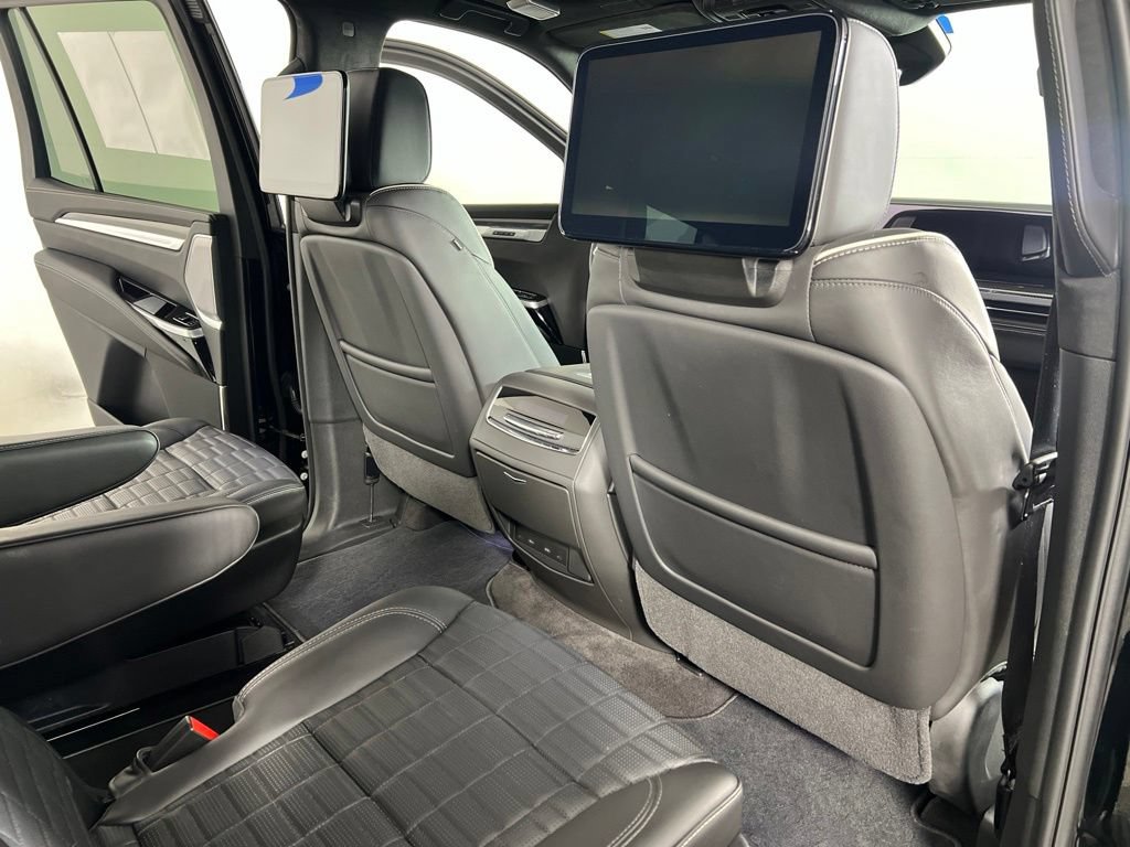 Used 2026 Cadillac Escalade V AWD/4WD image 14