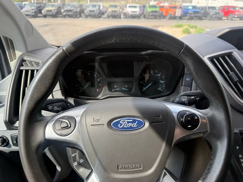 Used 2019 Ford Transit 150 XLT RWD image 27