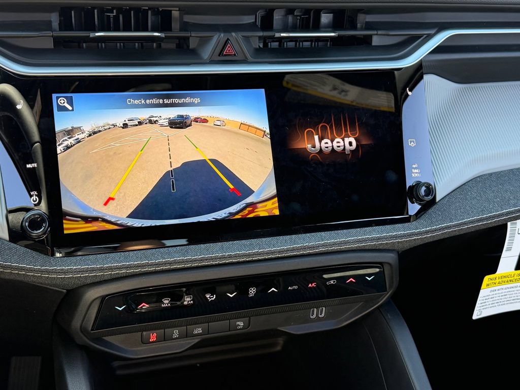 New 2026 Jeep Cherokee Laredo AWD/4WD image 13