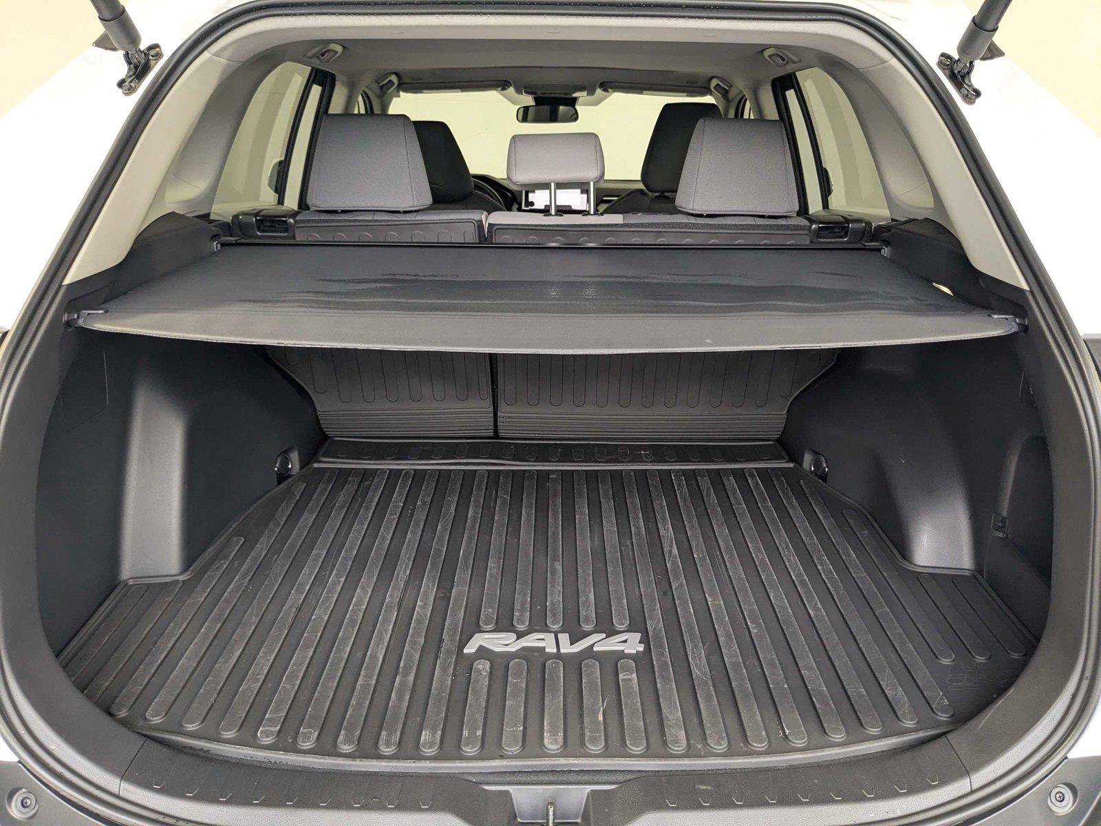 Certified 2025 Toyota RAV4 XLE w/ Convenience Package AWD/4WD image 8