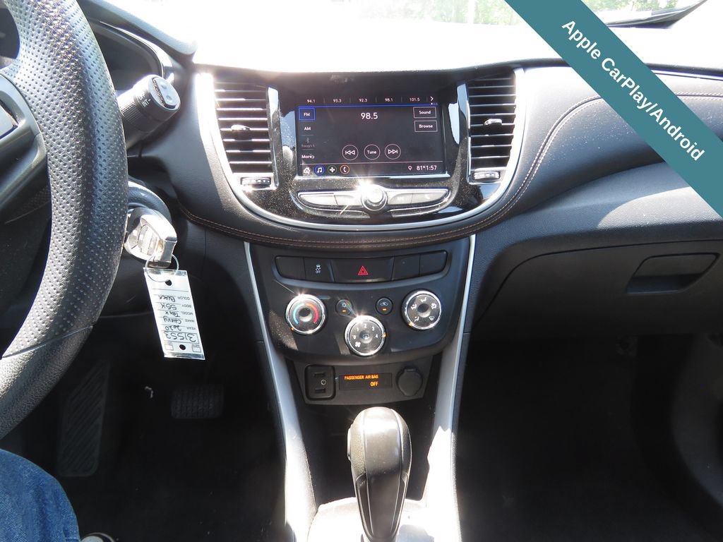 Used 2020 Chevrolet Trax LS AWD/4WD image 24
