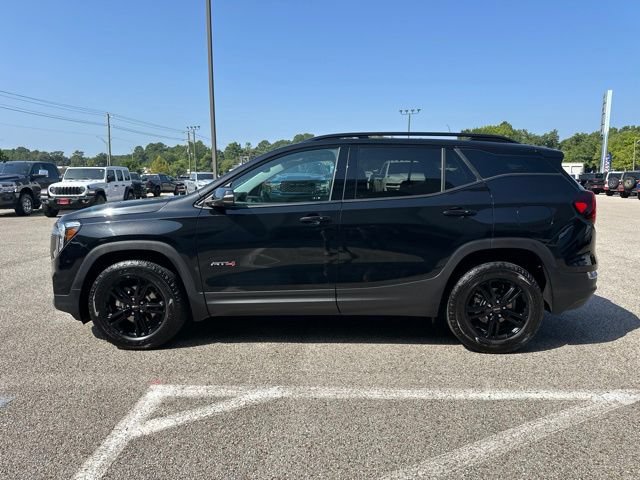 Used 2024 GMC Terrain AT4 w/ Infotainment Package II AWD/4WD image 4