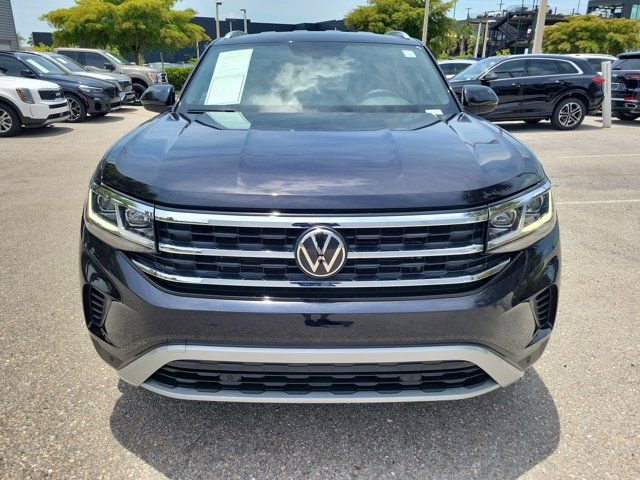 Used 2023 Volkswagen Atlas Cross Sport SE w/ Black Wheel Package FWD image 3