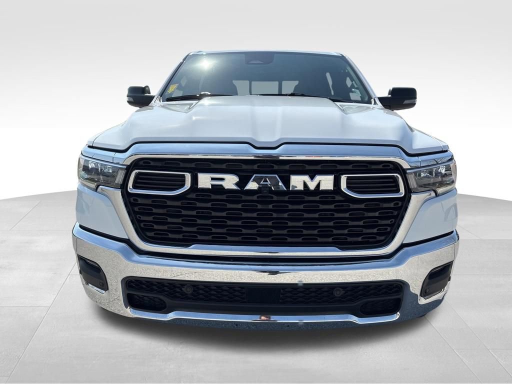 New 2026 RAM 1500 4x4 Crew Cab image 2