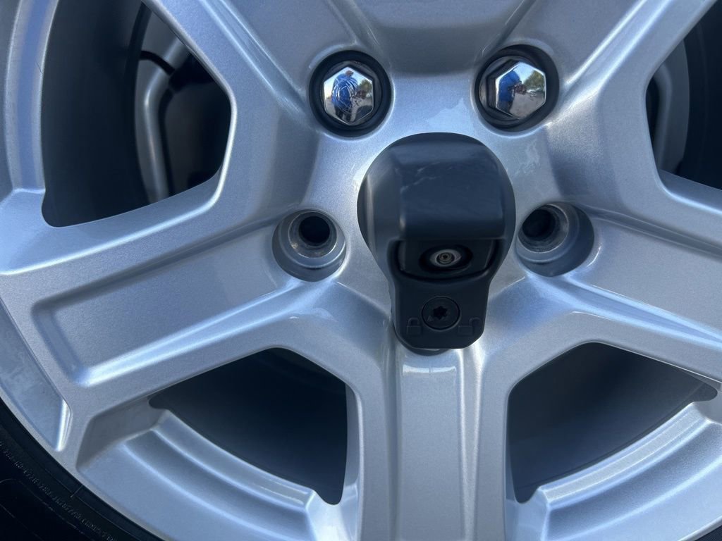Used 2018 Jeep Wrangler Sport image 22
