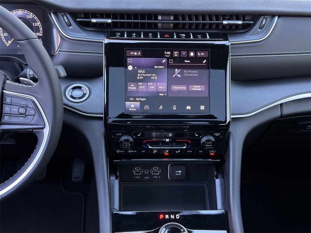 New 2025 Jeep Grand Cherokee L Altitude image 14