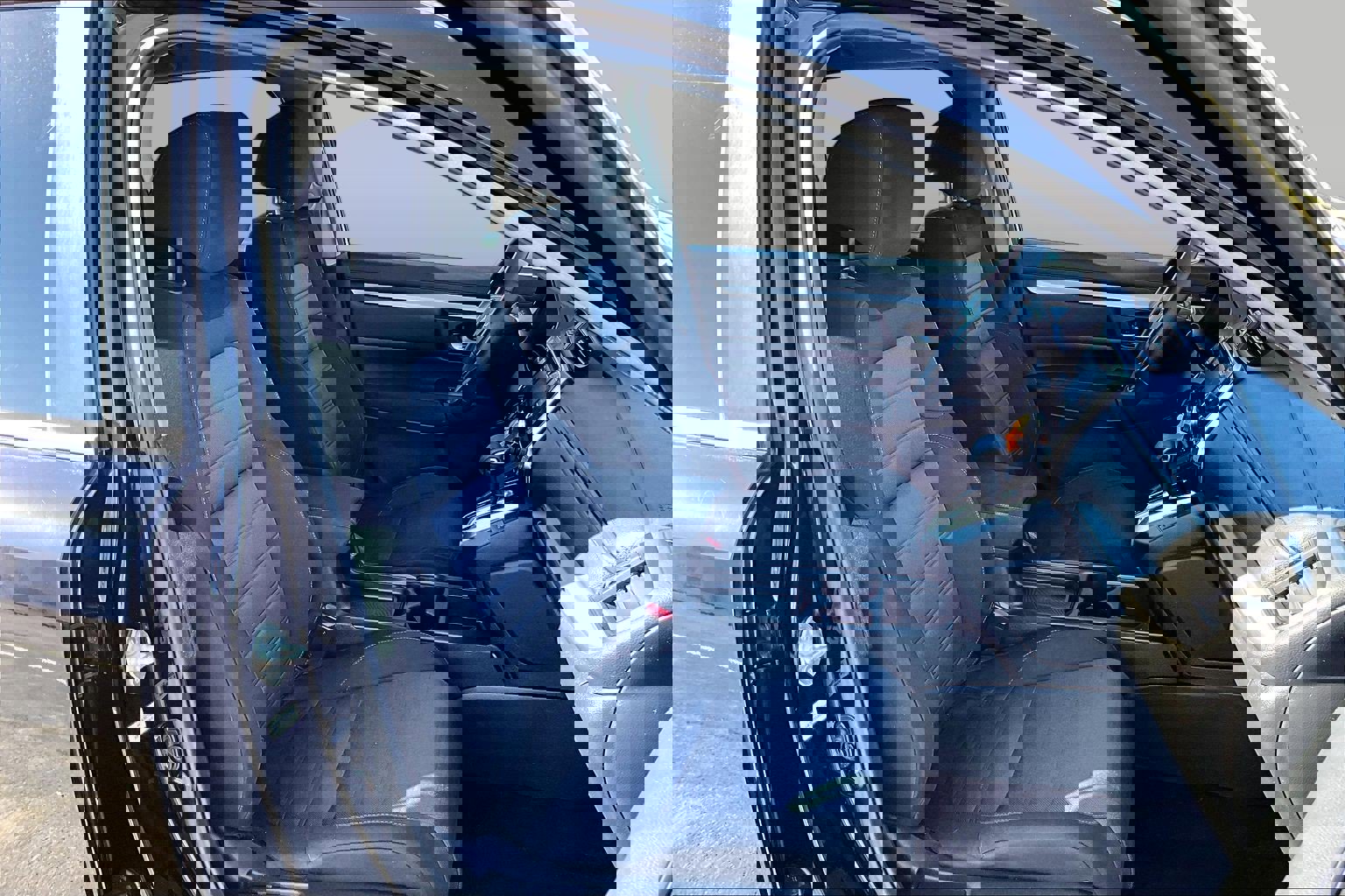 Used 2019 Honda CR-V LX image 7