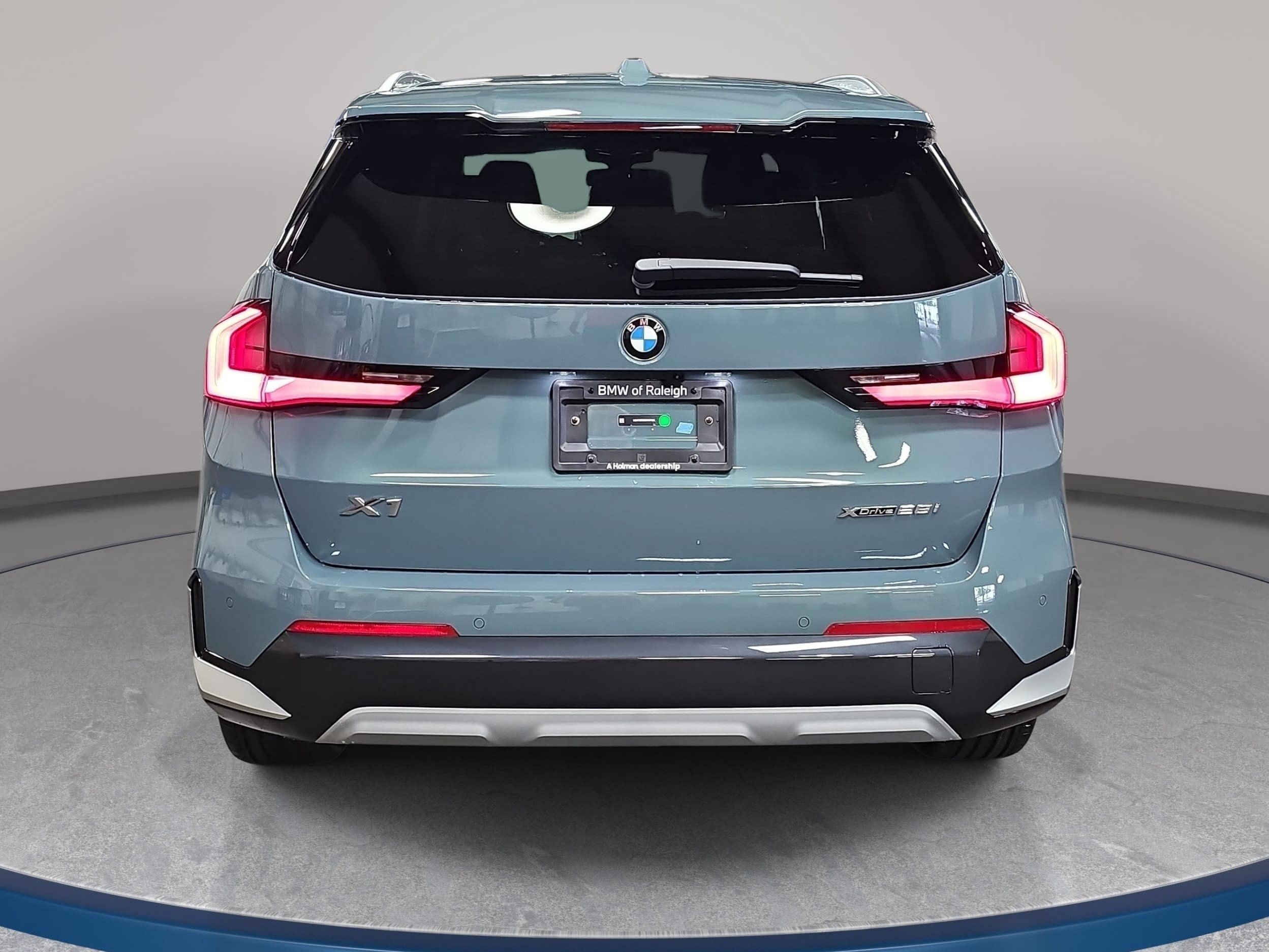 New 2026 BMW X1 xDrive28i w/ Technology Package AWD/4WD image 6