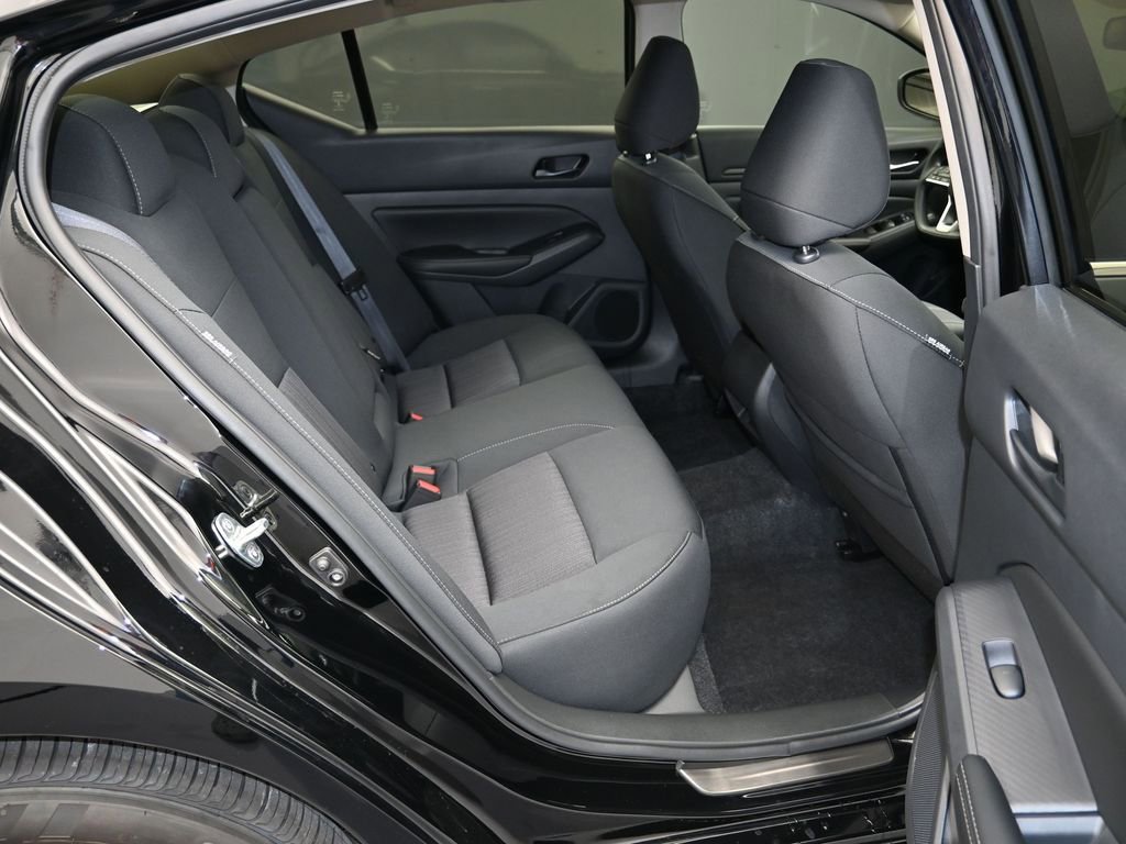 New 2025 Nissan Altima 2.5 SV w/ SV Special Edition Package image 24