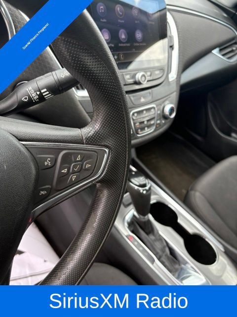 Used 2019 Chevrolet Malibu LT FWD image 15