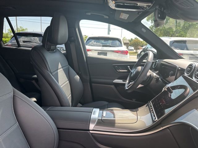 Certified 2026 Mercedes-Benz GLC 300 image 33