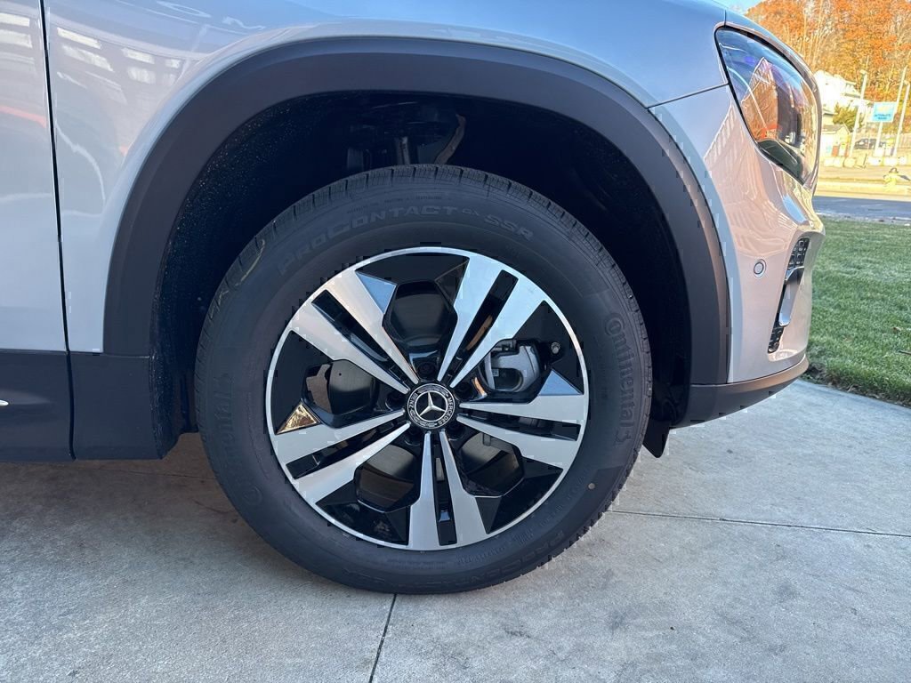 Certified 2026 Mercedes-Benz GLB 250 4MATIC image 14