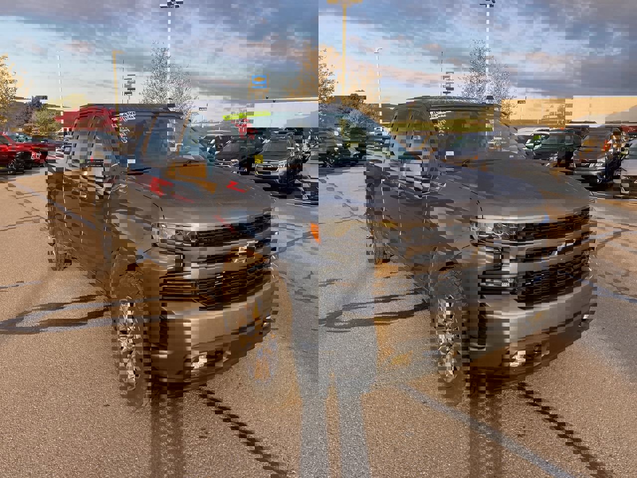 Used 2020 Chevrolet Silverado 1500 RST image 1