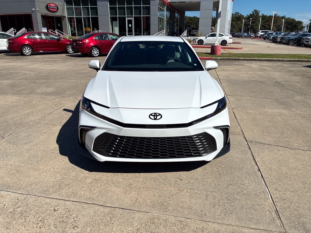 New 2026 Toyota Camry SE w/ Convenience Package FWD image 10