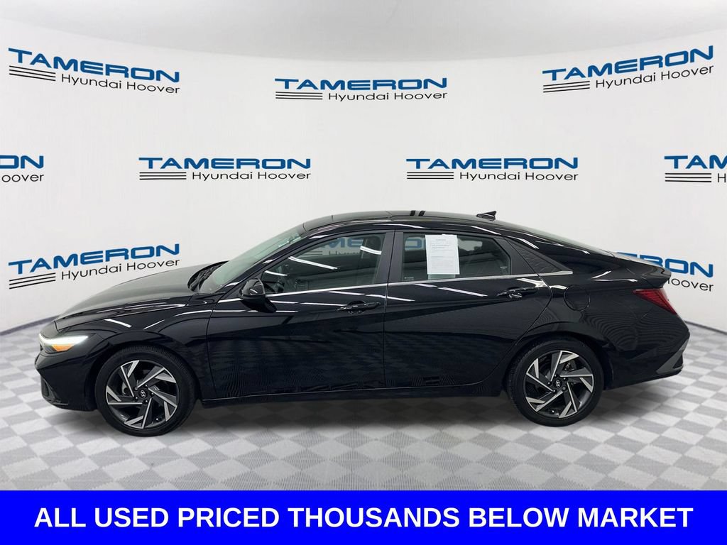 Used 2024 Hyundai Elantra SEL w/ Convenience Package FWD image 2