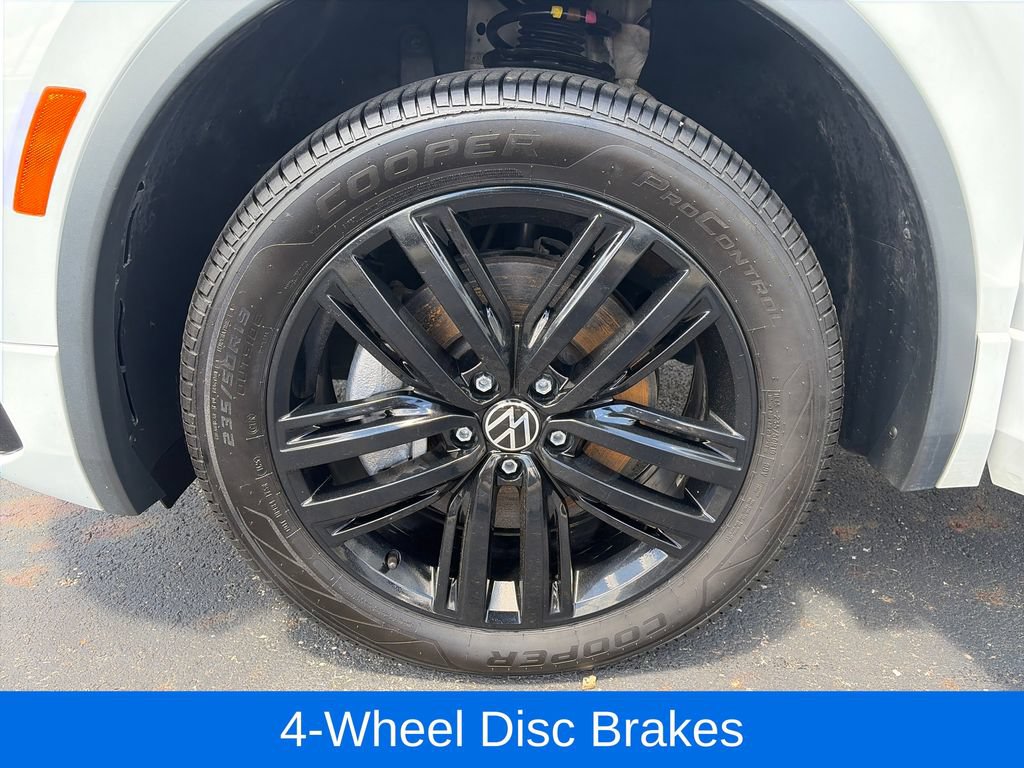 Used 2022 Volkswagen Tiguan SE R-Line AWD/4WD image 29