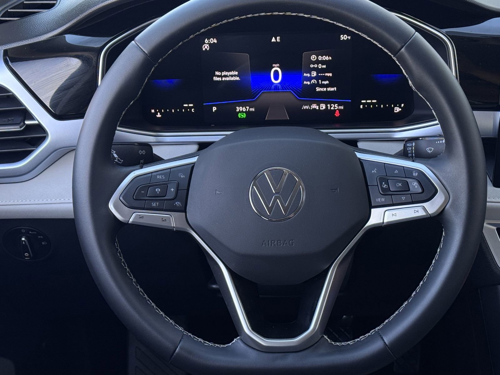 New 2025 Volkswagen Taos SE image 13