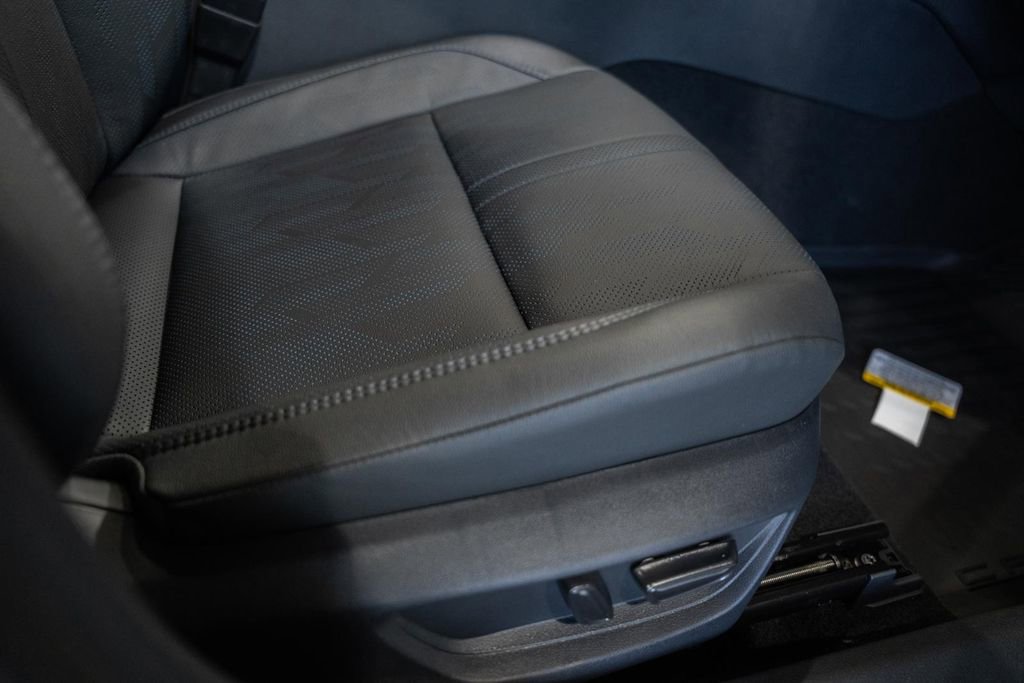 New 2026 Toyota Camry XSE image 33