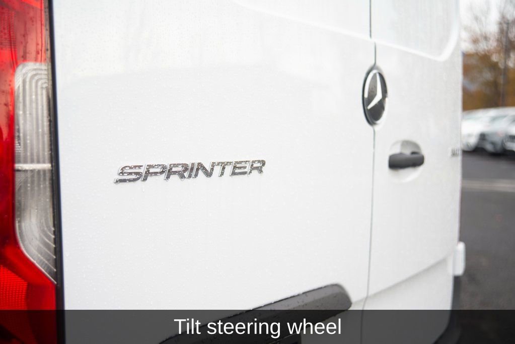 Used 2025 Mercedes-Benz Sprinter 2500 image 20