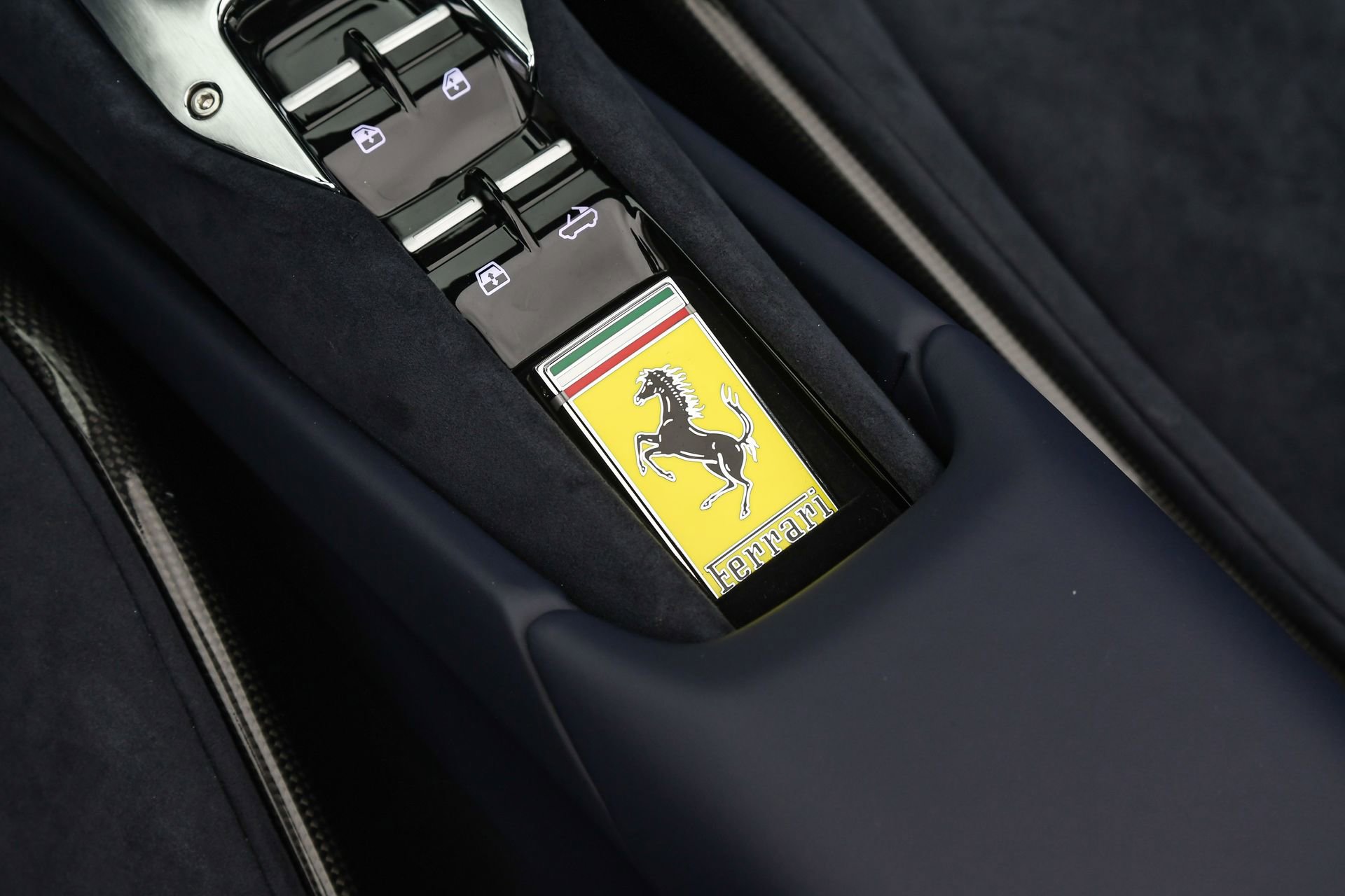 Used 2025 Ferrari 296 GTS image 19