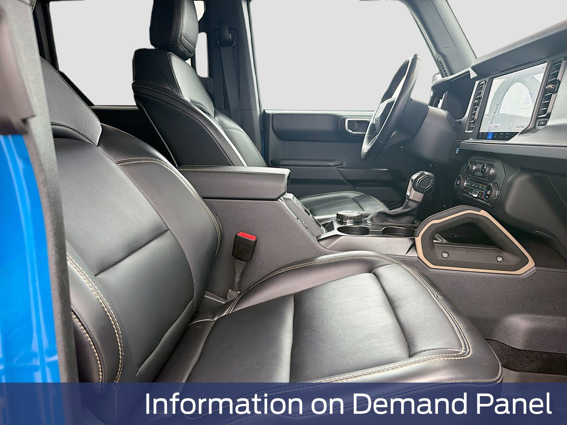 Used 2025 Ford Bronco Badlands image 32