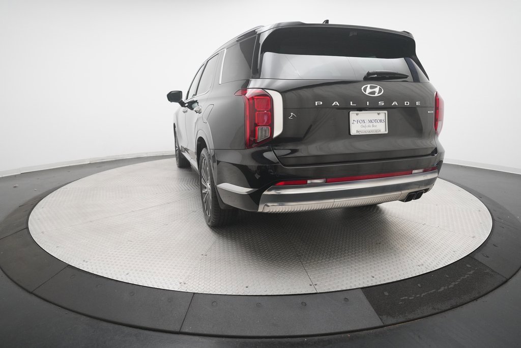 Used 2023 Hyundai Palisade Calligraphy w/ Winter Package image 36