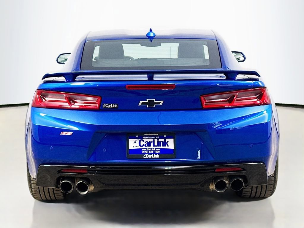 Used 2018 Chevrolet Camaro SS RWD image 7