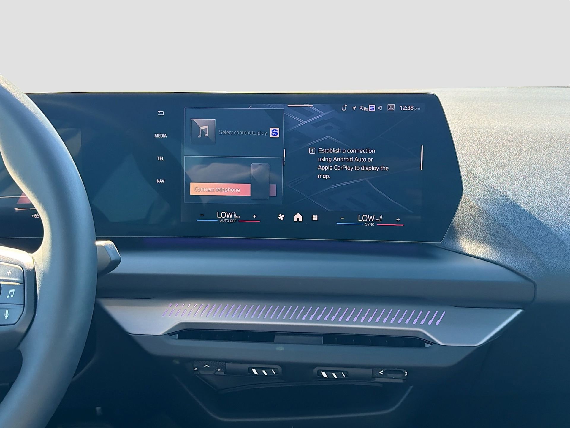 Used 2026 BMW 228i w/ Technology Package image 28