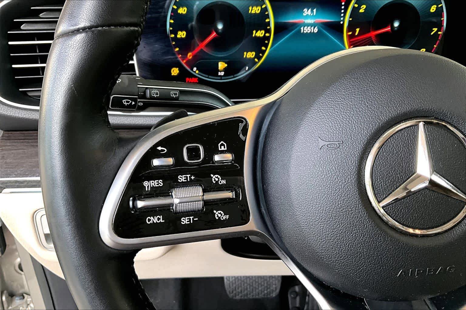 Used 2023 Mercedes-Benz GLE 350 4MATIC w/ Premium Package image 24