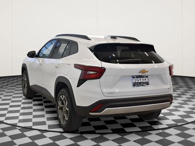 Used 2025 Chevrolet Trax LT image 10