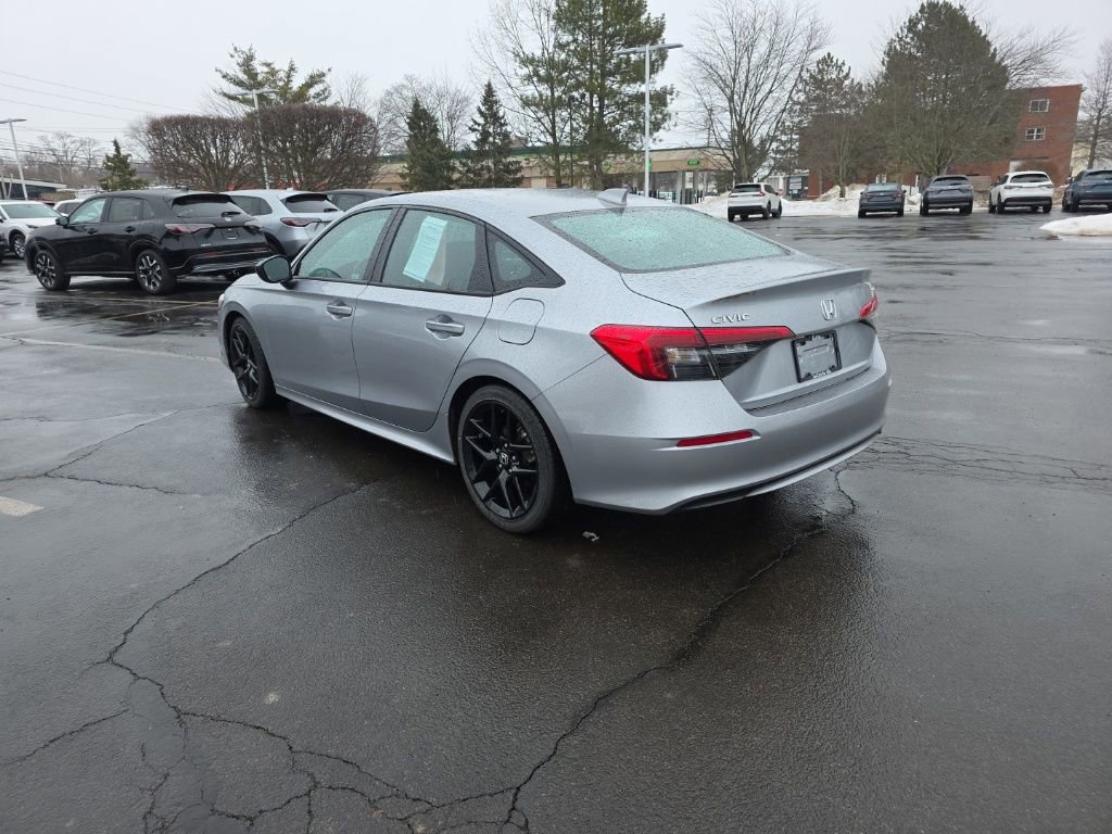 Used 2023 Honda Civic Sport image 5