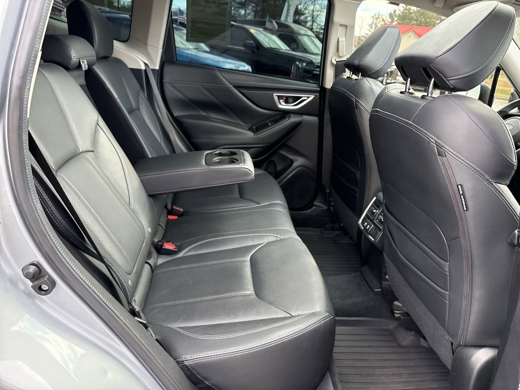 Used 2021 Subaru Forester Limited image 29