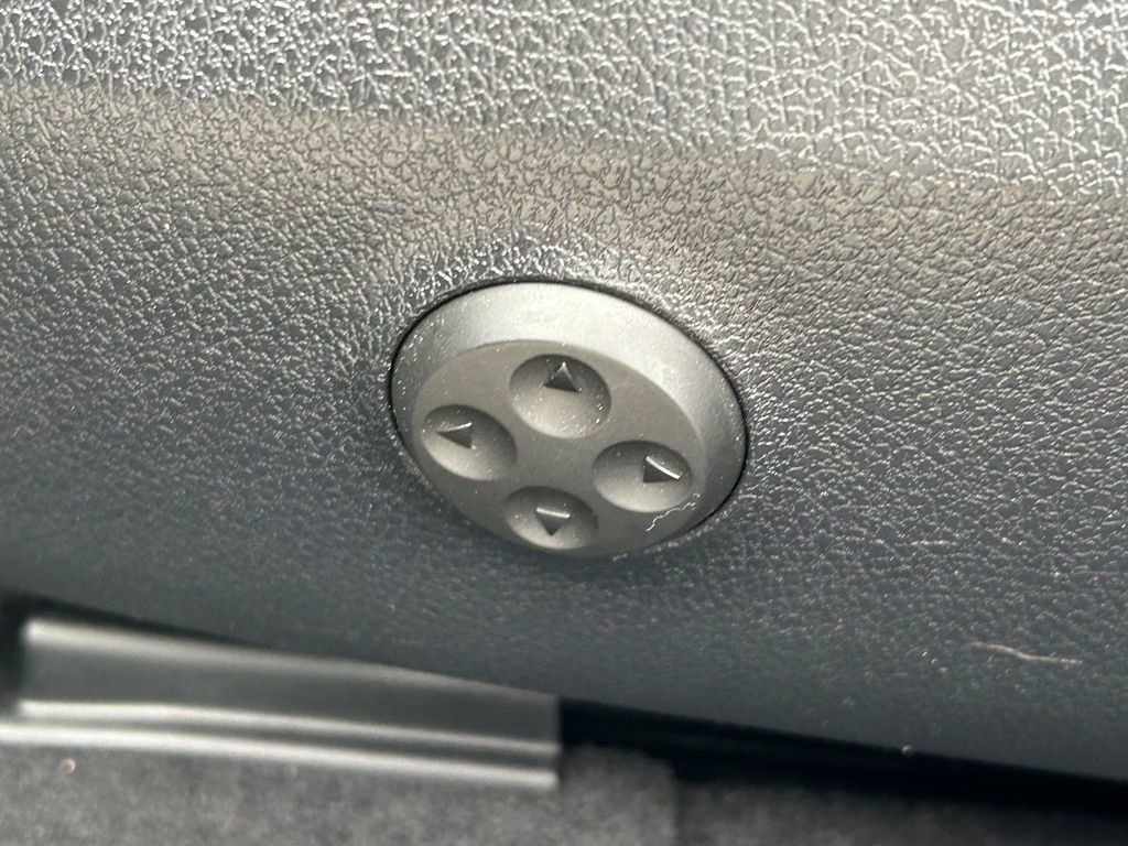 Used 2024 Mercedes-Benz E 350 4MATIC Sedan image 28