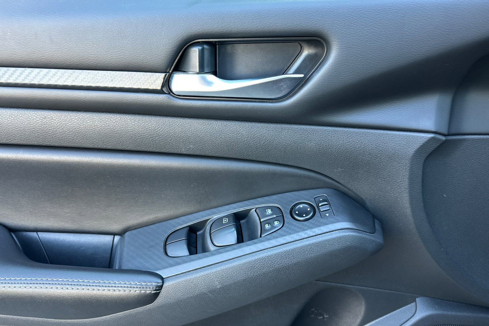 Certified 2024 Nissan Altima 2.5 SV image 11