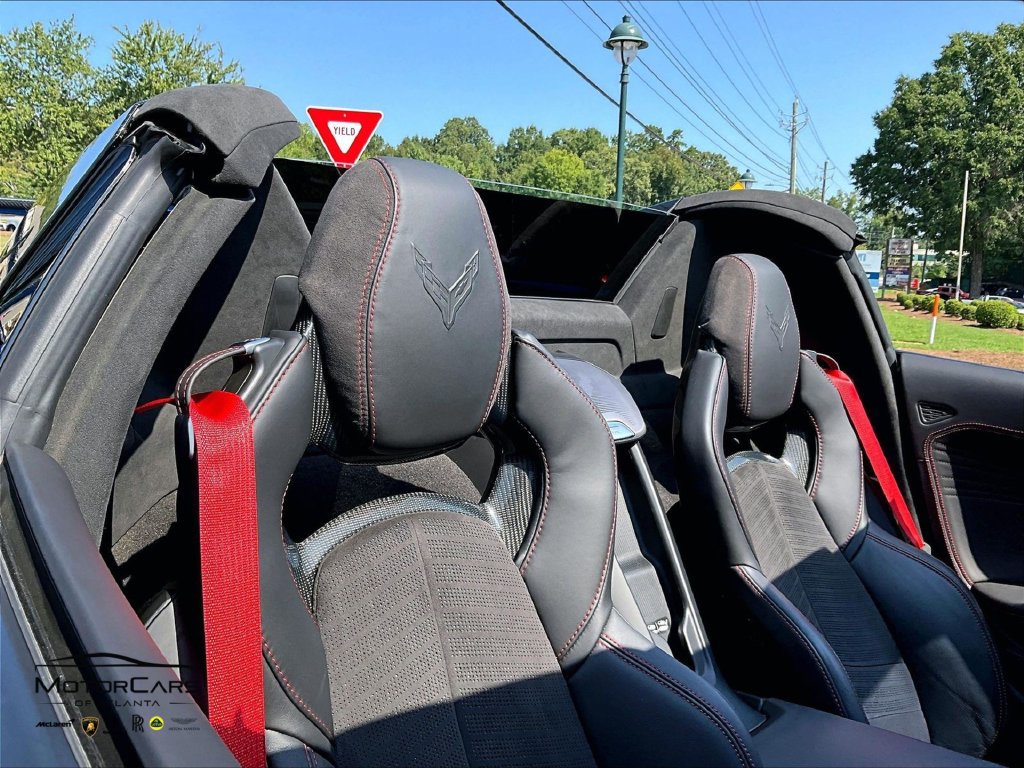 Used 2024 Chevrolet Corvette Z06 w/ Stealth Interior Trim Package RWD image 26