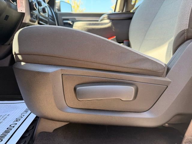 Used 2023 RAM 1500 Classic SLT w/ Electronics Group AWD/4WD image 25