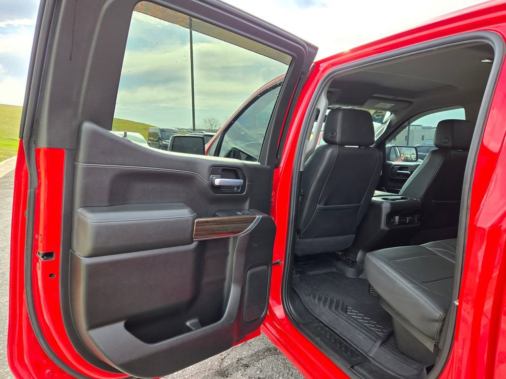 Used 2020 Chevrolet Silverado 1500 RST AWD/4WD image 28