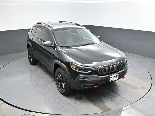 Used 2021 Jeep Cherokee Trailhawk w/ Premium Leather Package image 39