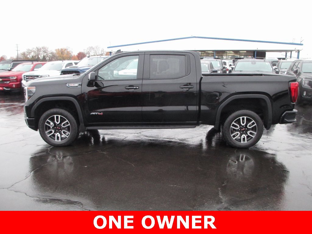 Certified 2025 GMC Sierra 1500 AT4 w/ AT4 Premium Package image 9