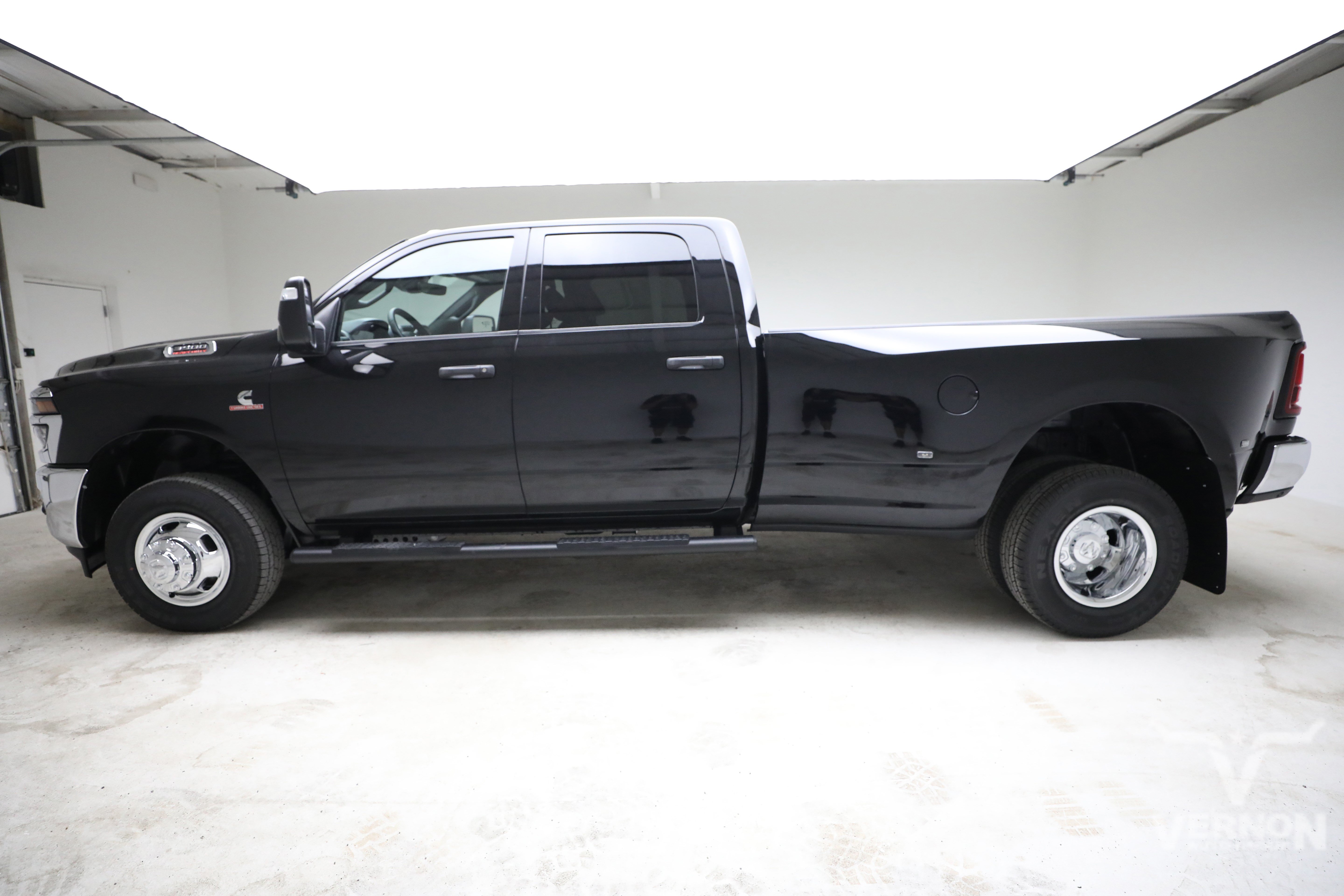 New 2026 RAM 3500 Tradesman AWD/4WD image 2