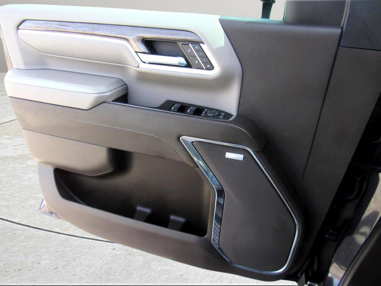 Used 2024 Chevrolet Silverado 3500 LTZ w/ LTZ Convenience Package image 21